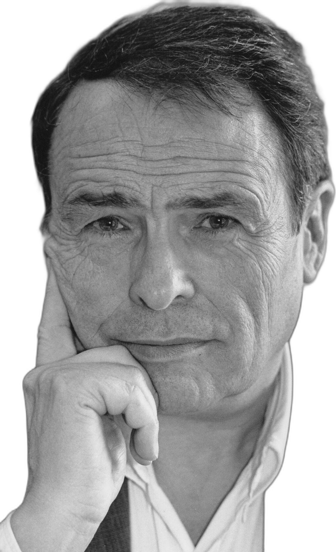 Bourdieu'ya göre sınıfımızı kelimelerle değil gırtlağın duruşuyla, nefesle, tempoyla ele veriyoruz.