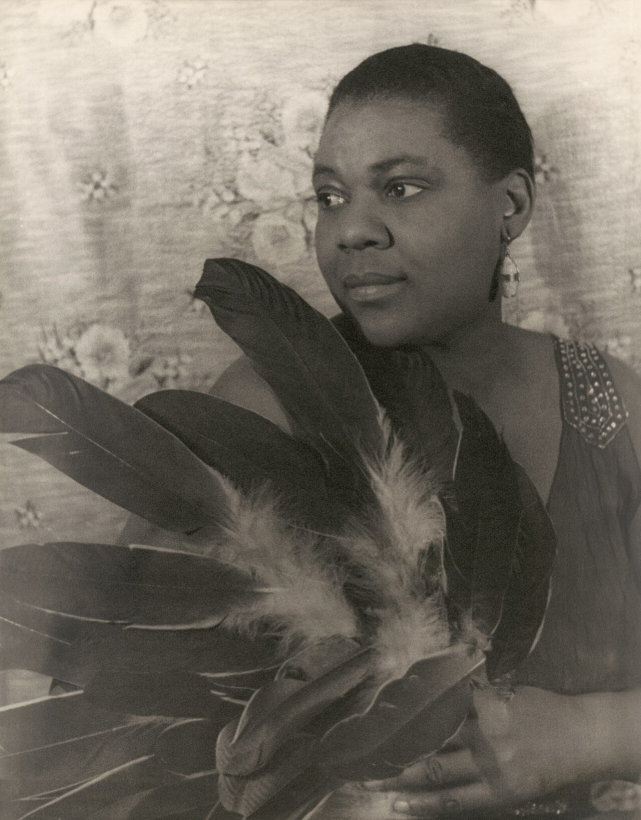 Bessie Smith, 1936. Salonu tek başına dolduran sesi koni döneminin tam ihtiyacıydı.
